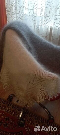 Пуховые платки, косынки, шарфы, жилеты и др. вещи