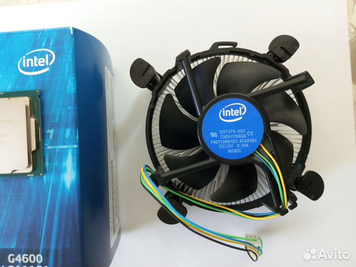 Intel pentium G4600 BOX (с кулером)