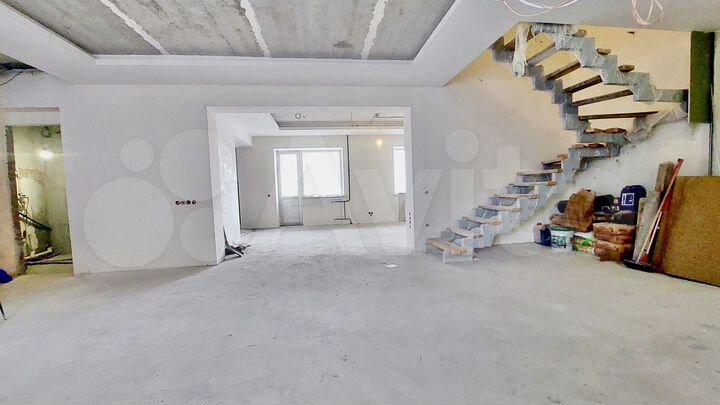 5-к. квартира, 177,8 м², 9/10 эт.