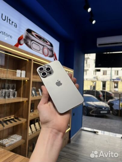 iPhone 15 Pro Max, 256 ГБ