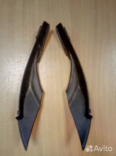 Молдинг накладка стекла Mitsubishi Lancer