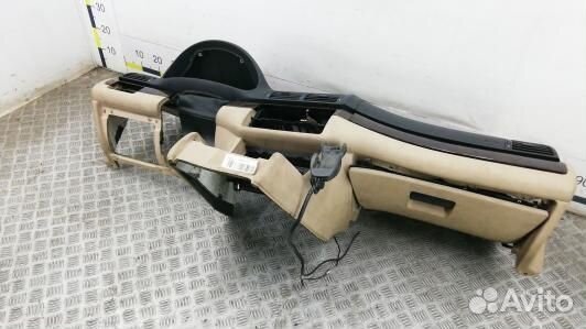 Панель приборов (торпедо) BMW 3 E46 (4BE15IS01)