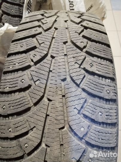 Nokian Tyres Hakkapeliitta 5 SUV 235/60 R18 107T