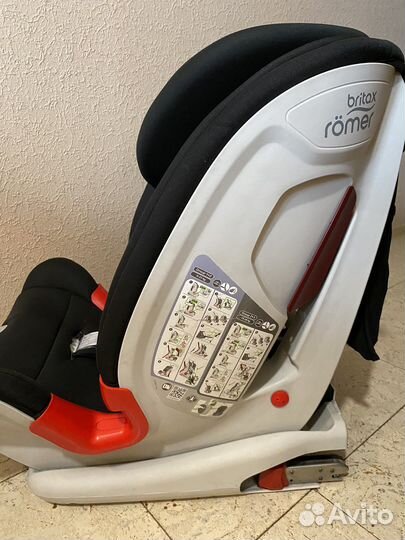 Автокресло britax romer advansafix ii
