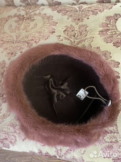 Шапка норковая женская
