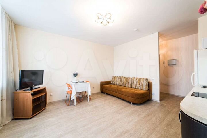 2-к. квартира, 40 м², 7/10 эт.
