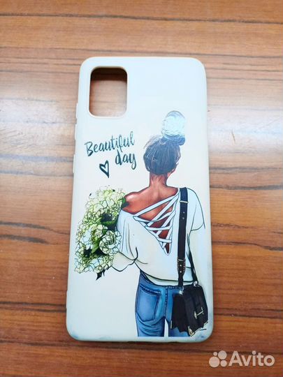 Продам чехлы на Samsung a51 и Honor 10 lite