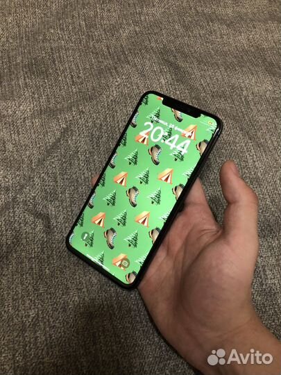 iPhone Xs Max, 64 ГБ