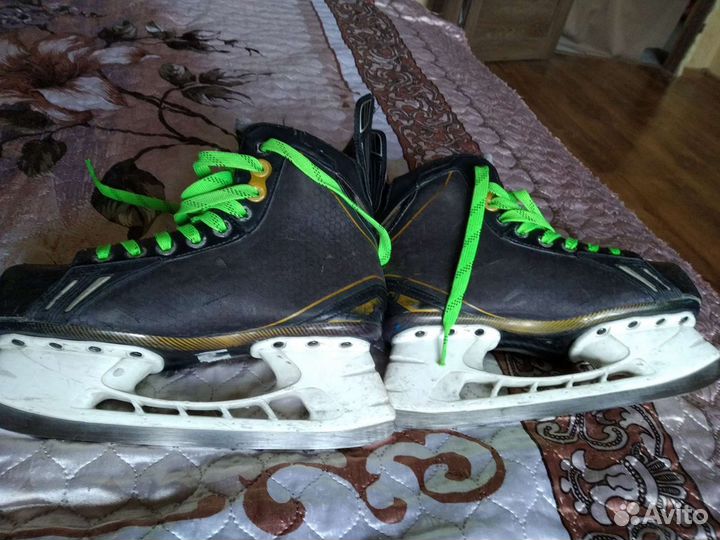 Коньки bauer supreme one.6 39р