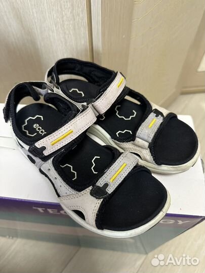 Сандалии детские ecco 33 размер