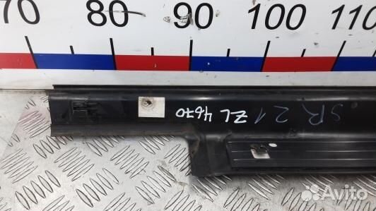 Накладка порога внутренняя левая mercedes benz R-c