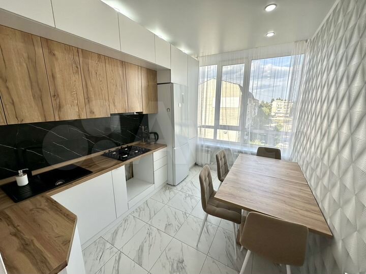 1-к. квартира, 45 м², 5/5 эт.