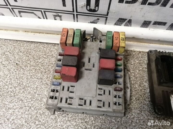 Блок предохранителей для Fiat Doblo