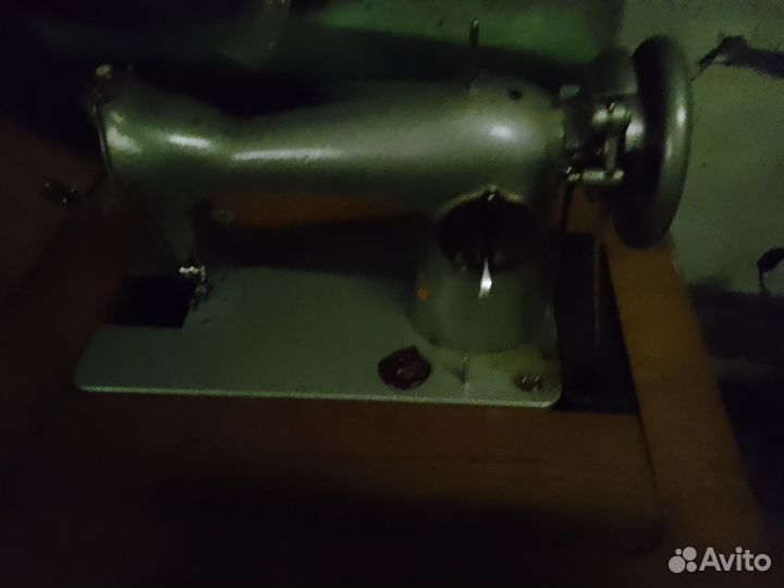 Швейная машинка ножная подольск
