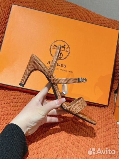 Босоножки Hermes