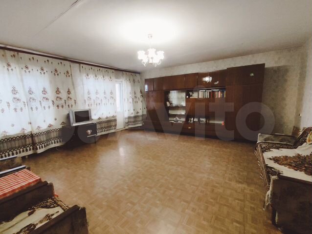 4-к. квартира, 104 м², 1/6 эт.