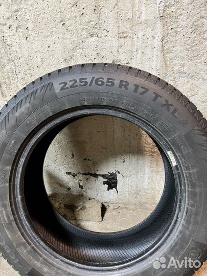 Continental IceContact 2 225/65 R17 101T