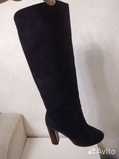 Зимние женские сапоги