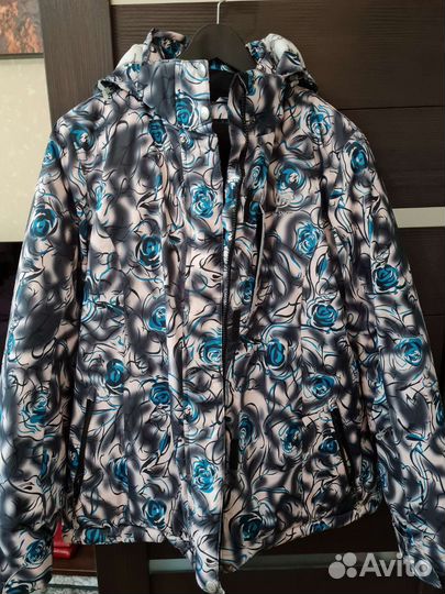 Куртки женские