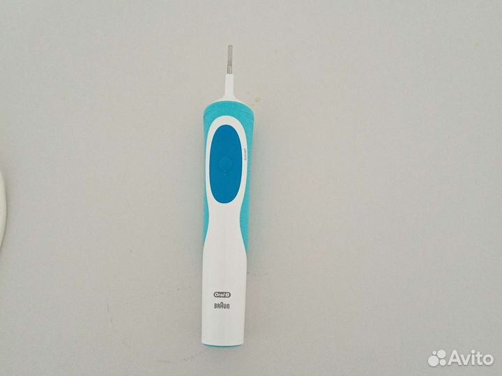 Зубная щетка oral b Braun Vitality
