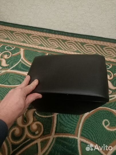 Подлокотник на hyundai solaris 2016