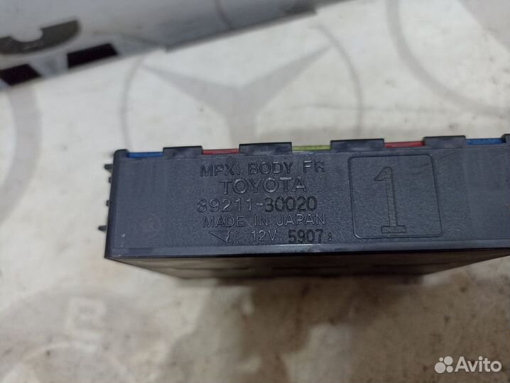 Блок комфорта Lexus GS300 S190