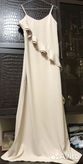 Платье вечернее