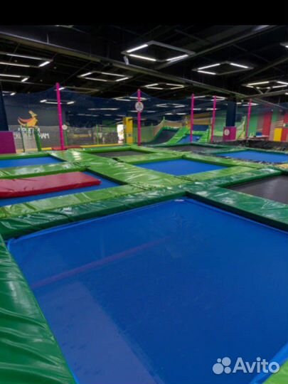 Батутная арена