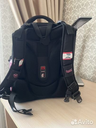 Рюкзак школьный