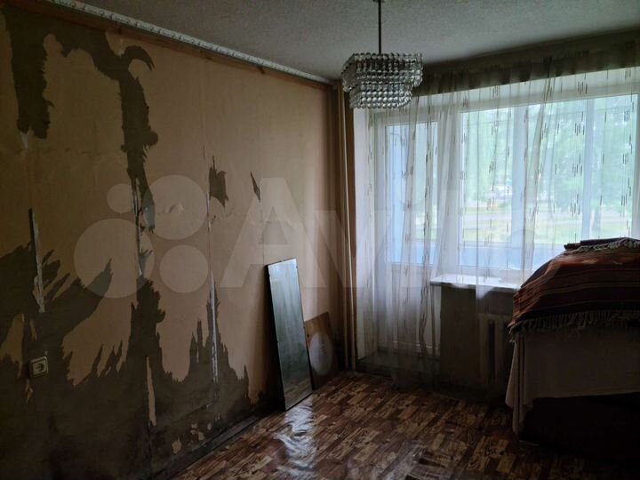 2-к. квартира, 60 м², 1/8 эт.