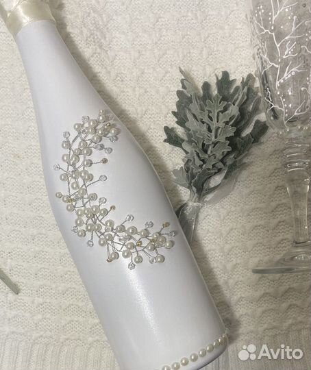 Свадебные бутылки шампанского