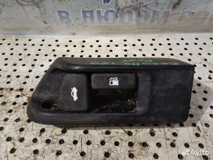 Блок кнопок Toyota Corolla 150 рестайлинг