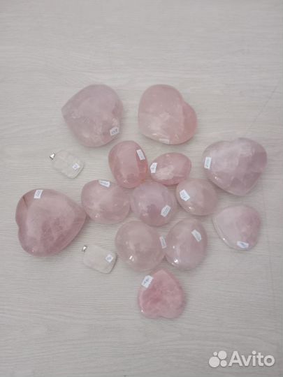 Розовый кварц галтовка сердца и кулоны