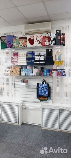 Коробочки, пакеты, конверты для подарков