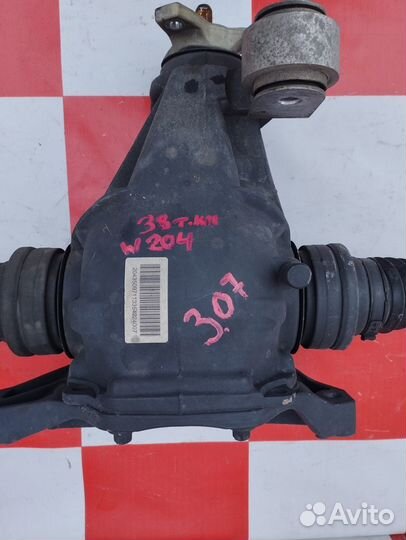 Задний редуктор Мерседес W204 (3,07)