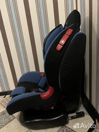 Детское автокресло до 18 кг