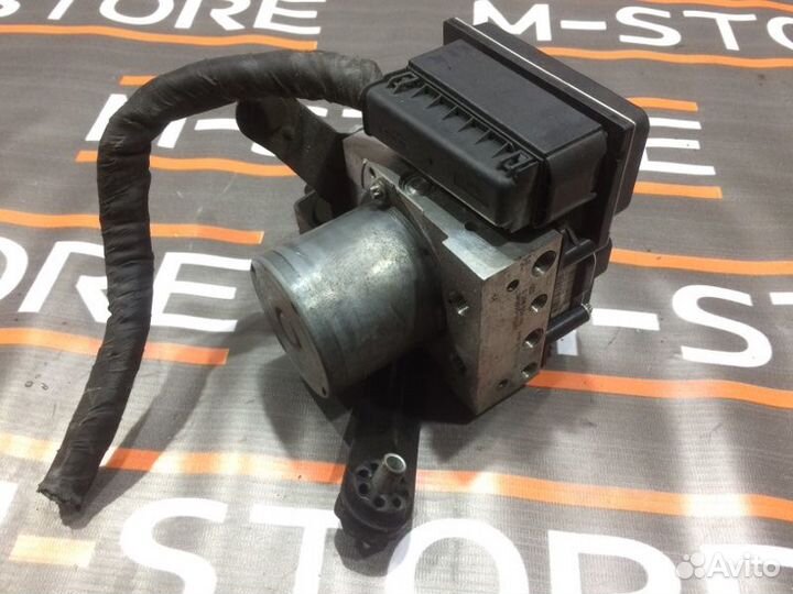 Блок ABS Bmw 6-Series E63 N62B44A 2004