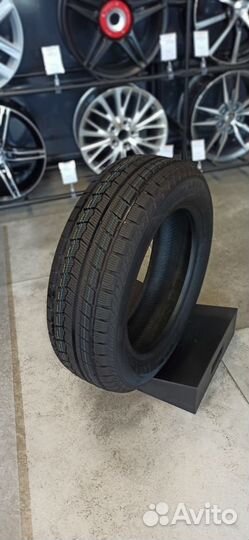 iLink Winter IL868 225/65 R17 102H