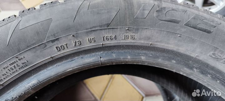 Pirelli Ice Zero 225/55 R18