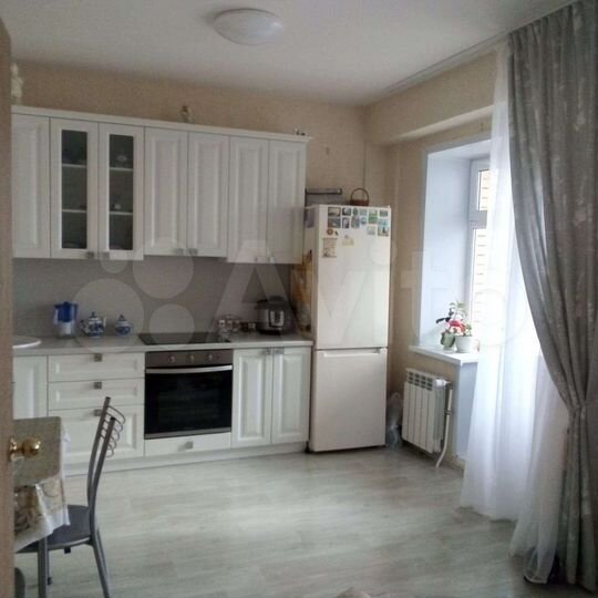 2-к. квартира, 58 м², 7/16 эт.