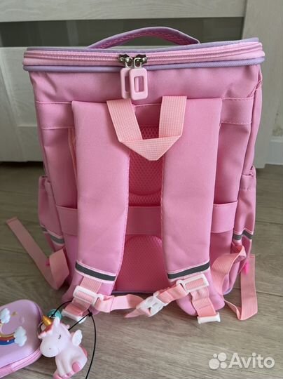 Рюкзак школьный для девочки новый