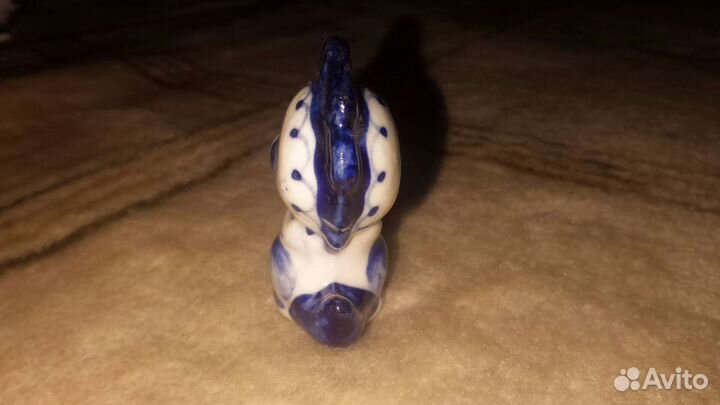 Керамическая статуэтка. Дракончик. Гжель