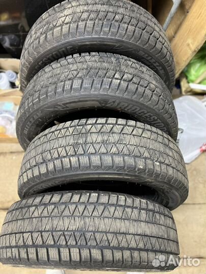 Bridgestone Blizzak DM-V3 225/60 R18 100S