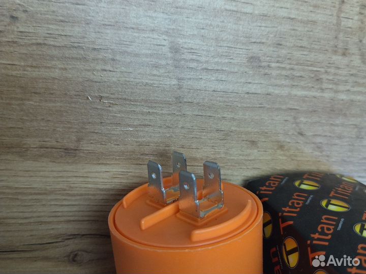 Пусковой конденсатор cbb60