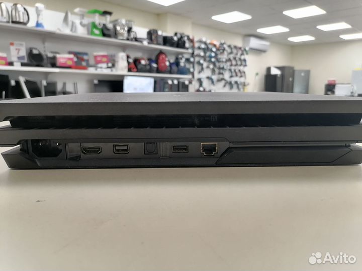 Игровая приставка PlayStation 4 Pro 1Tb (дон)