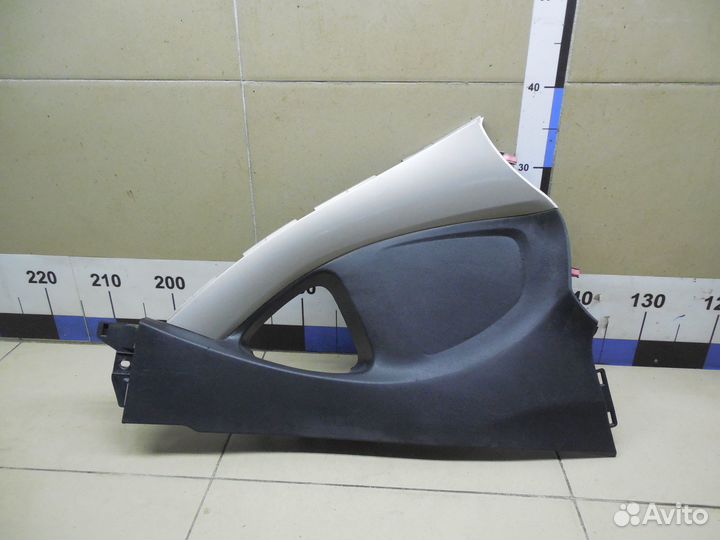 Накладка (кузов внутри) Auris (E15) 2006-2012