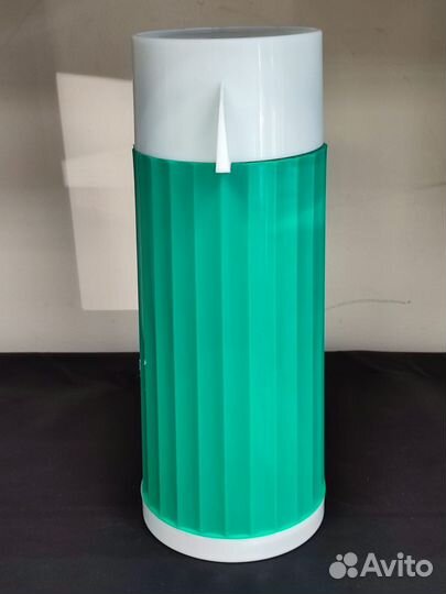 Корпус термоса без колбы пластиковый СССР зелёный