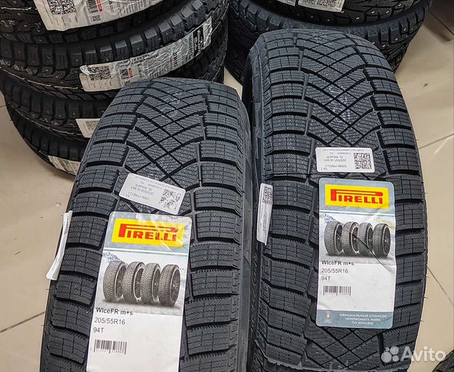 Pirelli Ice Zero FR 205/55 R16 94T