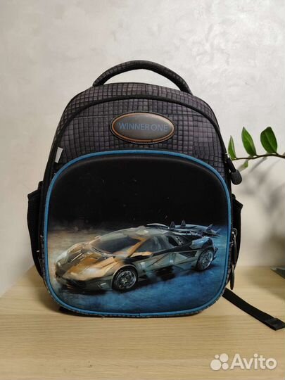 Школьный рюкзак