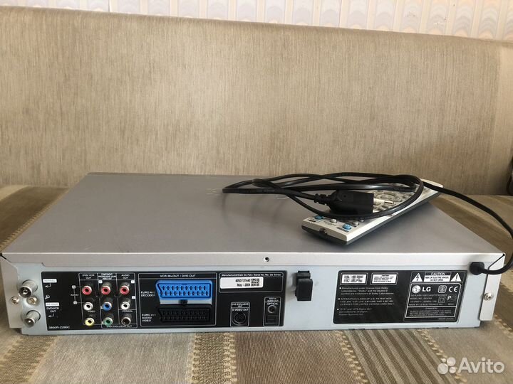 DVD VHS проигрыватель LG